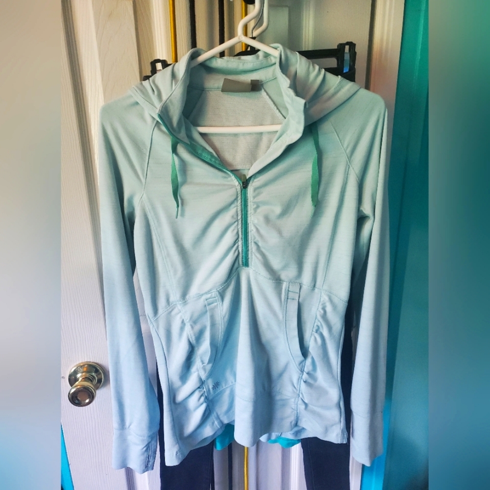 Light Weight Athleta Half Zip Pullover Hoodie